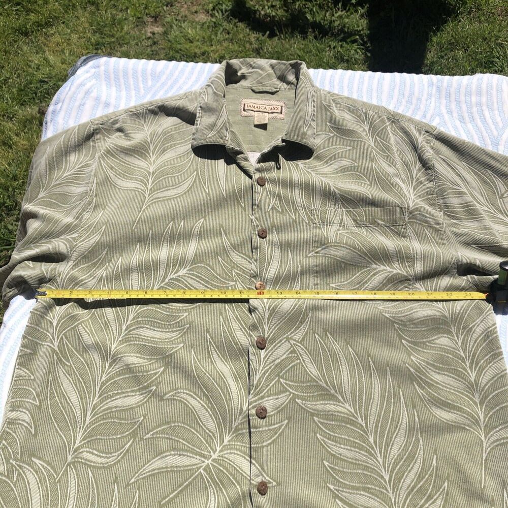 Jamaica Jaxx Mens XL Green/ White Floral Textured Silk Hawaiian Camp Shirt NICE! - Picture 9 of 10